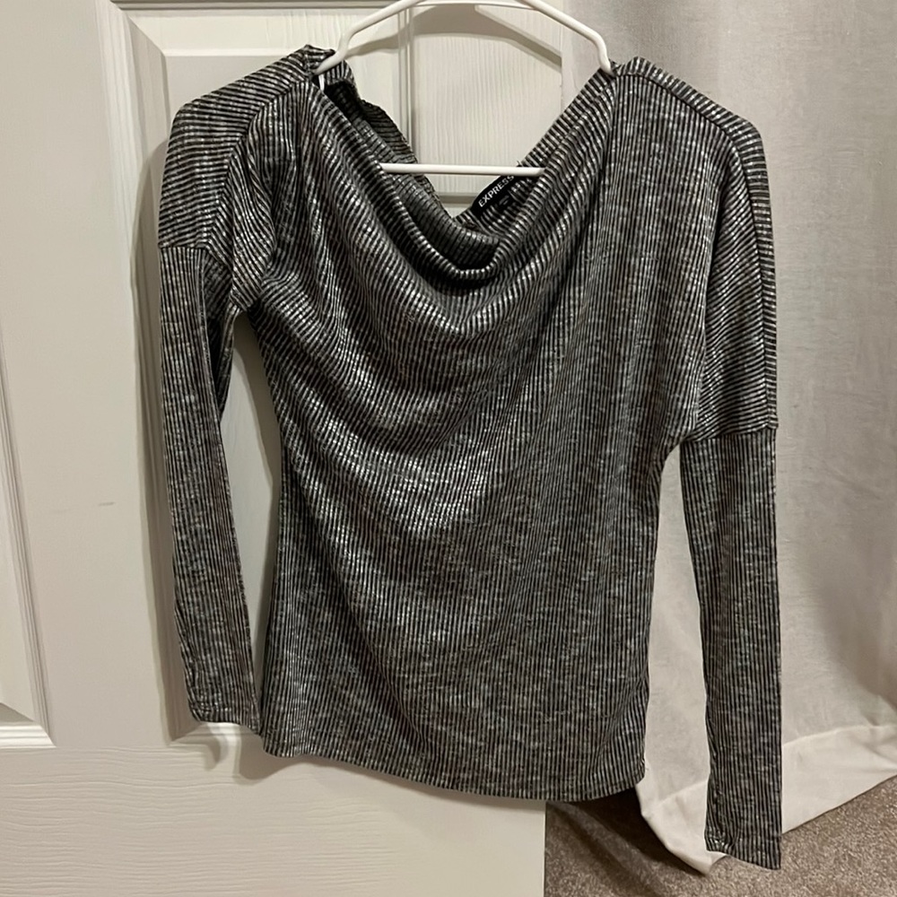 Express asymmetrical, off the shoulder gray top, size XS. Lightly worn